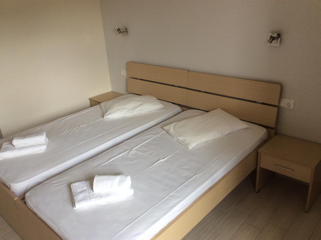 Elena Rooms Plakiás Rom bilde