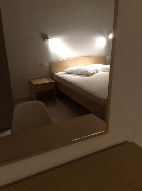 Elena Rooms Plakiás Rom bilde