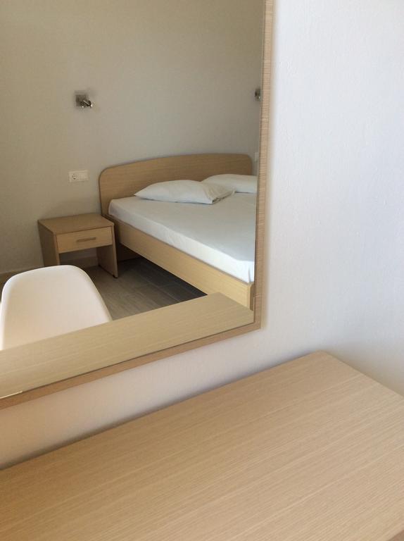 Elena Rooms Plakiás Rom bilde