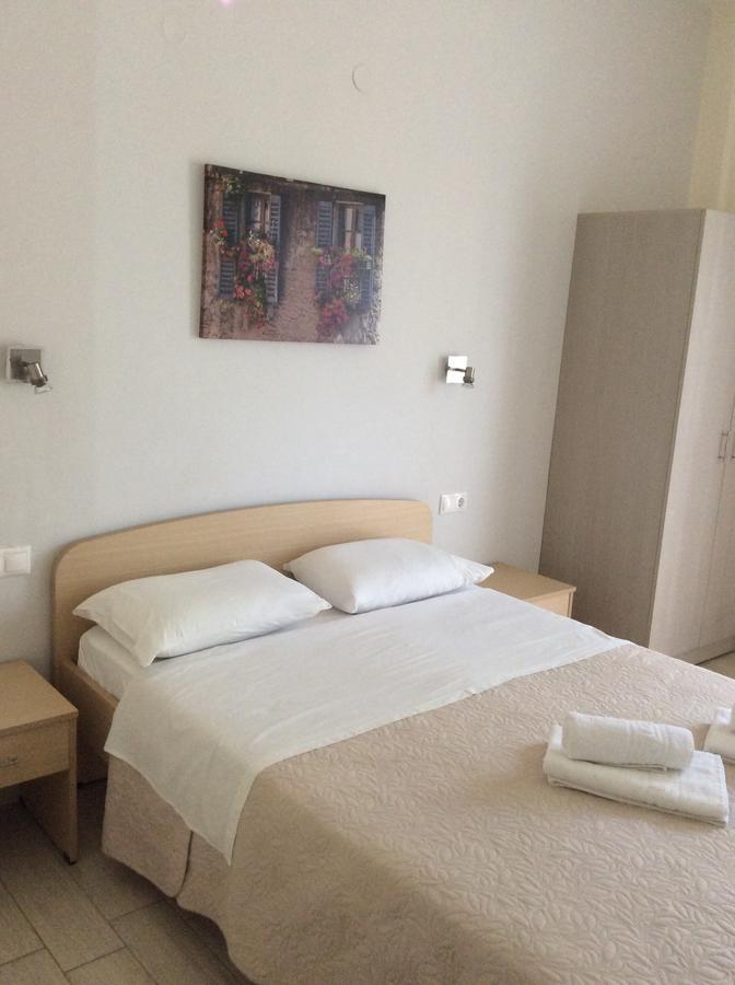 Elena Rooms Plakiás Eksteriør bilde